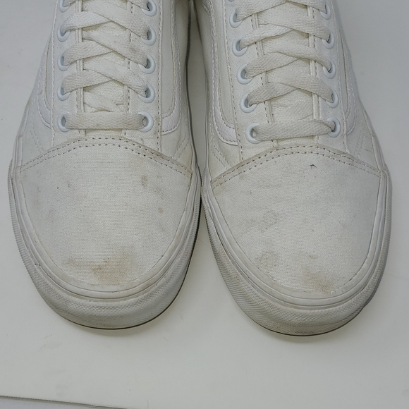 Vans Old Skool Sk8 Low Canvas Shoes Triple White Classic Size 8 9.5 Sneakers EUC - Picture 10 of 10